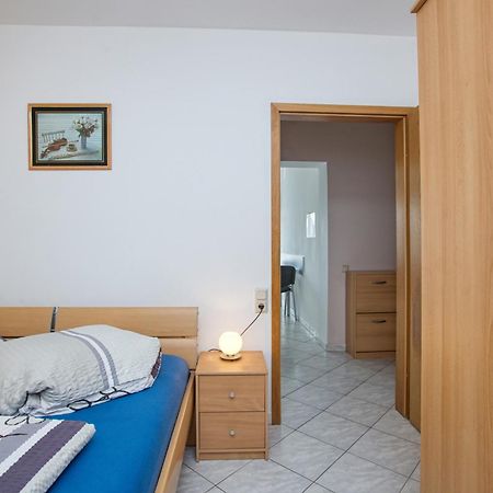 Apartments With A Parking Space Vodice - 6178 Номер фото