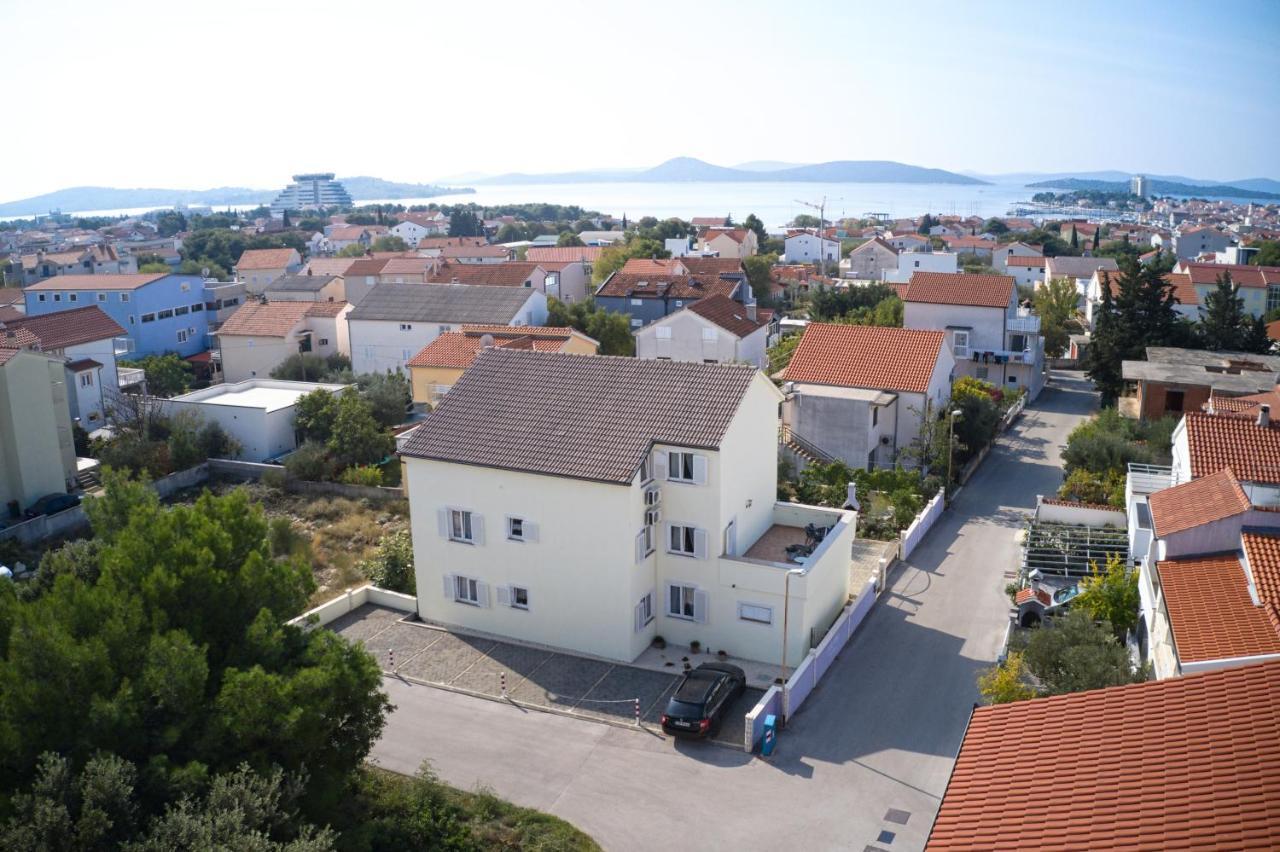 Apartments With A Parking Space Vodice - 6178 Экстерьер фото