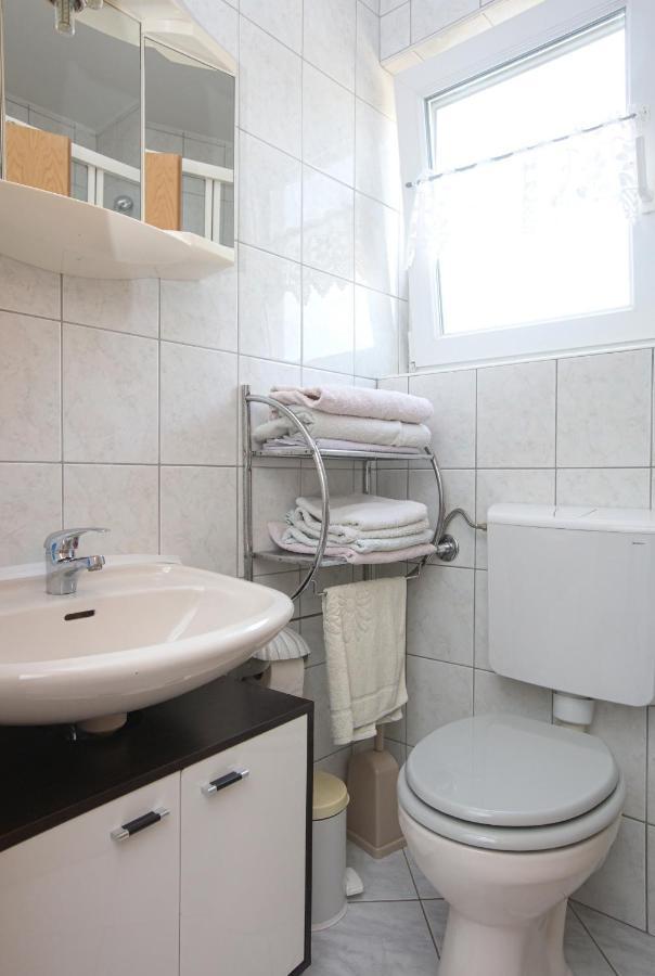 Apartments With A Parking Space Vodice - 6178 Экстерьер фото