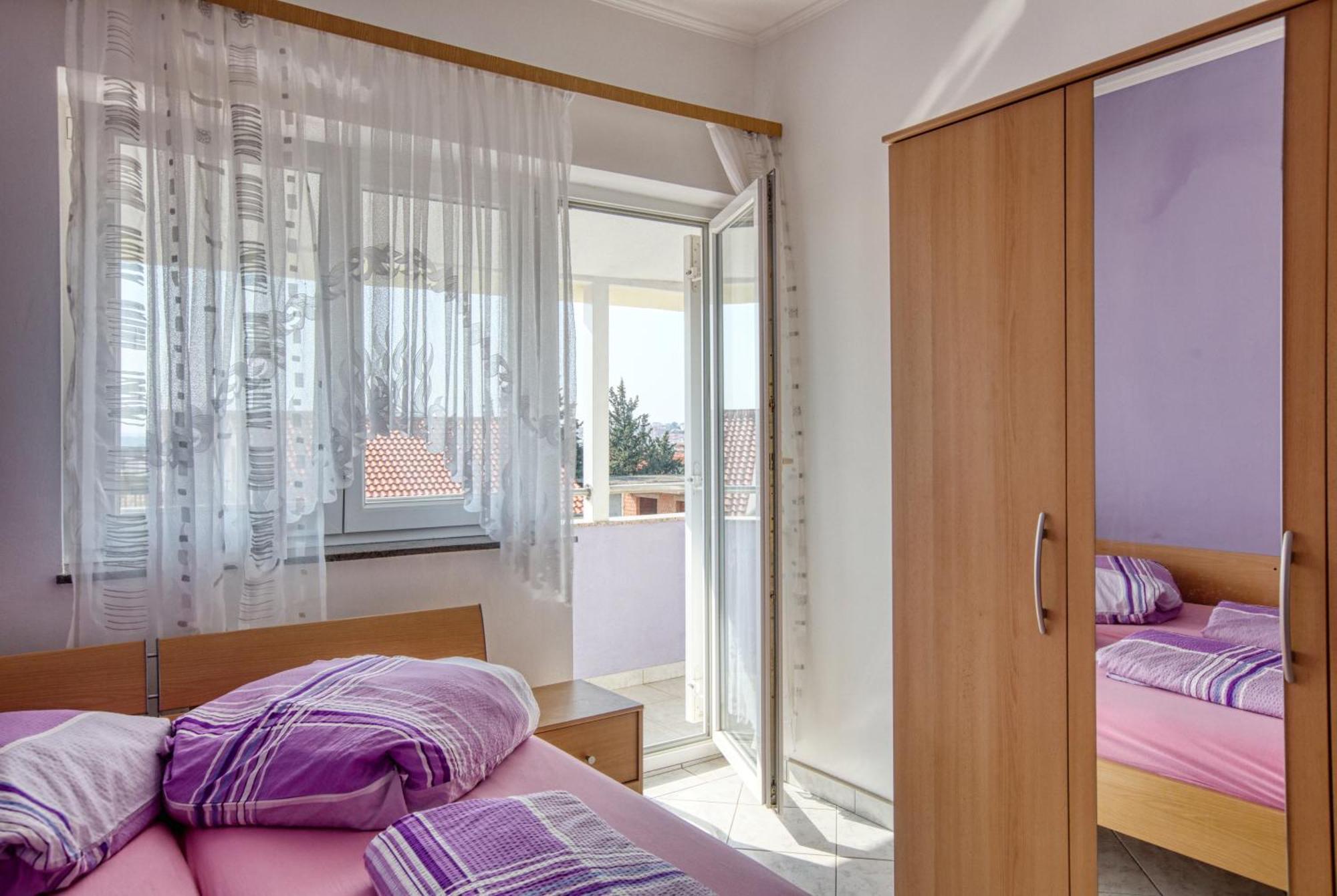 Apartments With A Parking Space Vodice - 6178 Номер фото